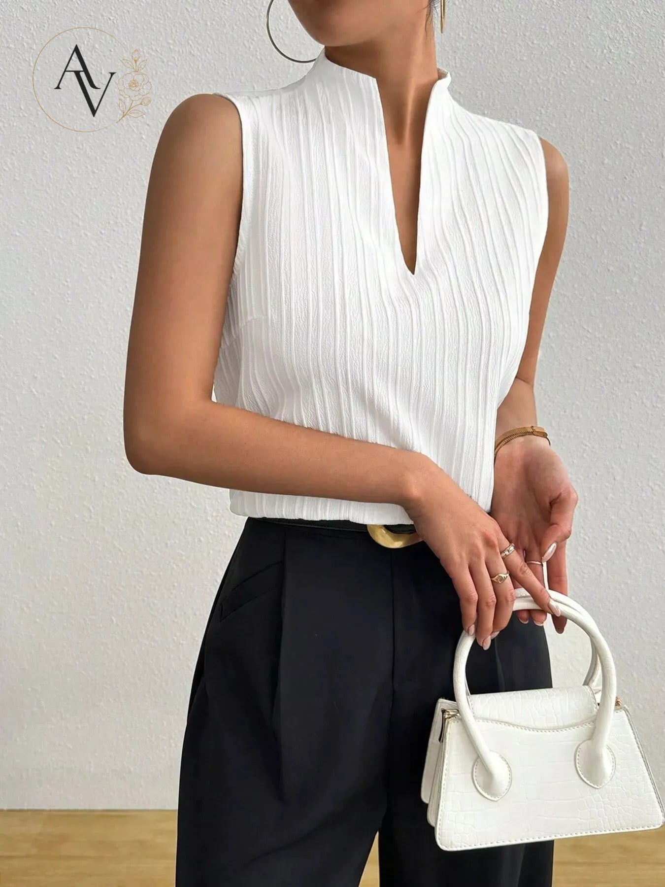 Women’s Ribbed Knit Notch Neck Sleeveless Top, Slim Fit Stretch Tank, Dressy Casual Office Blouse